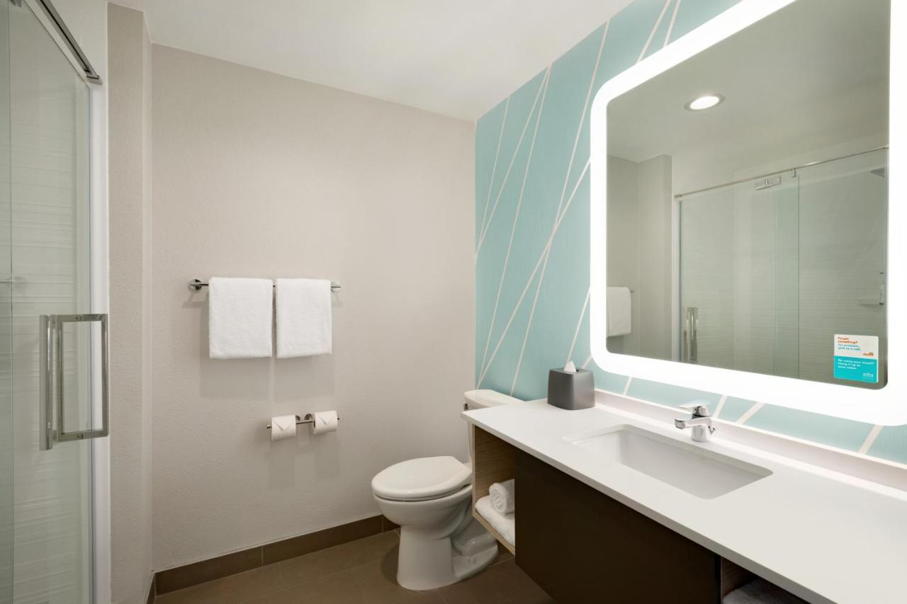Avid Hotels - Lexington - Hamburg Area By Ihg Exterior photo